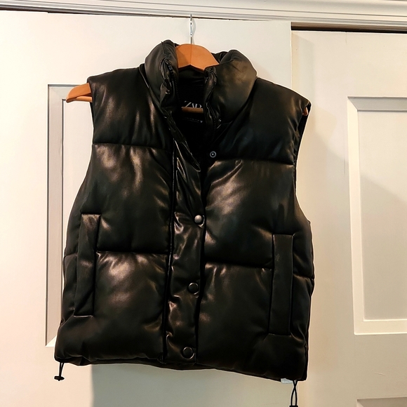 Zara Jackets & Blazers - Zara faux leather puffy vest